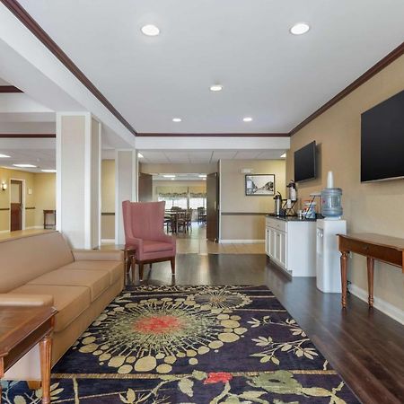 Best Western Lawrenceburg Inn Екстериор снимка