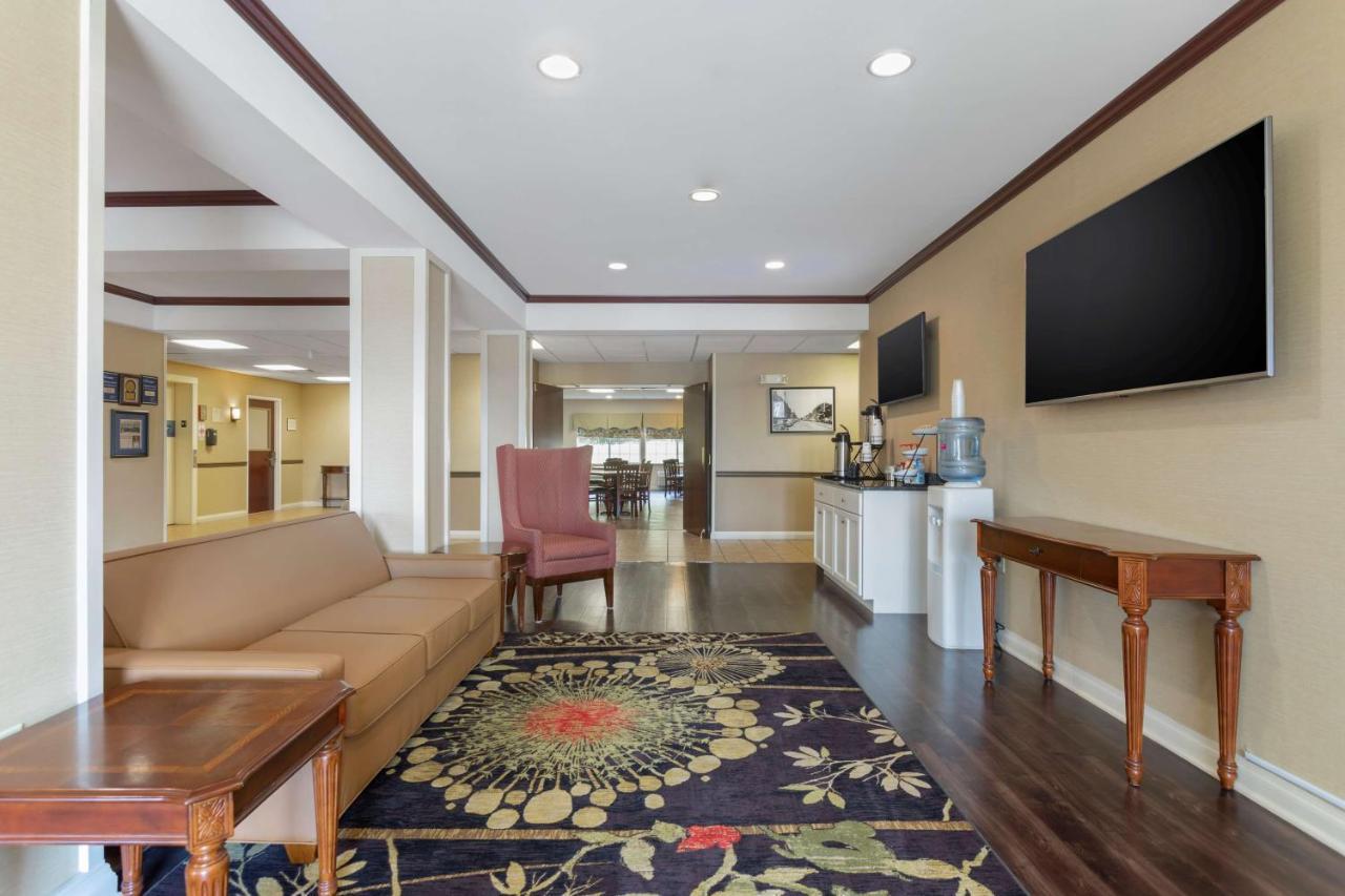 Best Western Lawrenceburg Inn Екстериор снимка