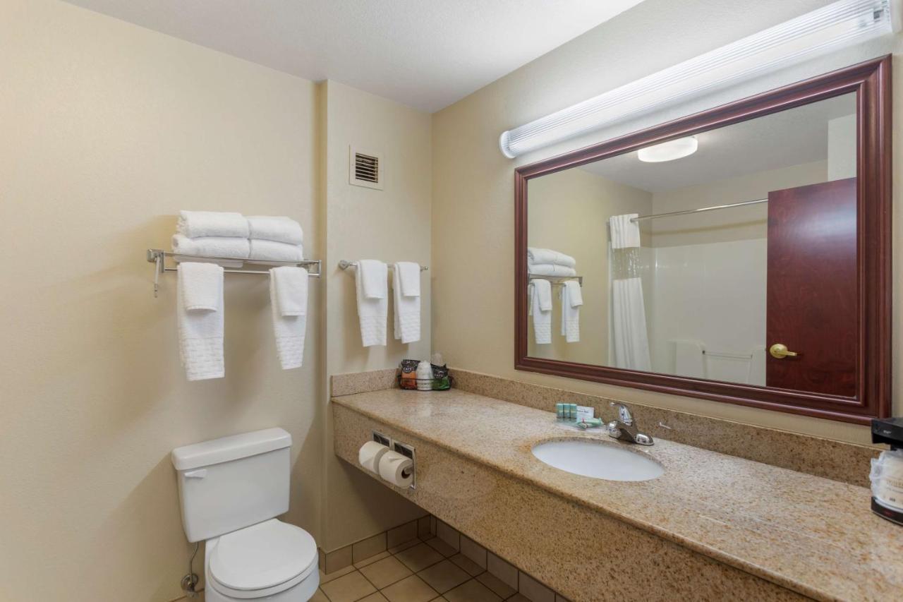 Best Western Lawrenceburg Inn Екстериор снимка