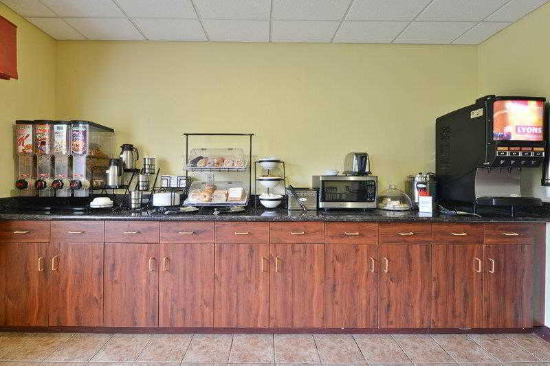 Best Western Lawrenceburg Inn Екстериор снимка
