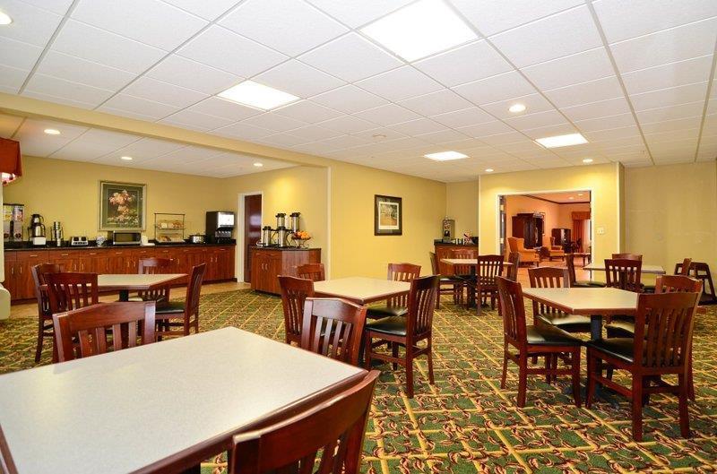 Best Western Lawrenceburg Inn Ресторант снимка
