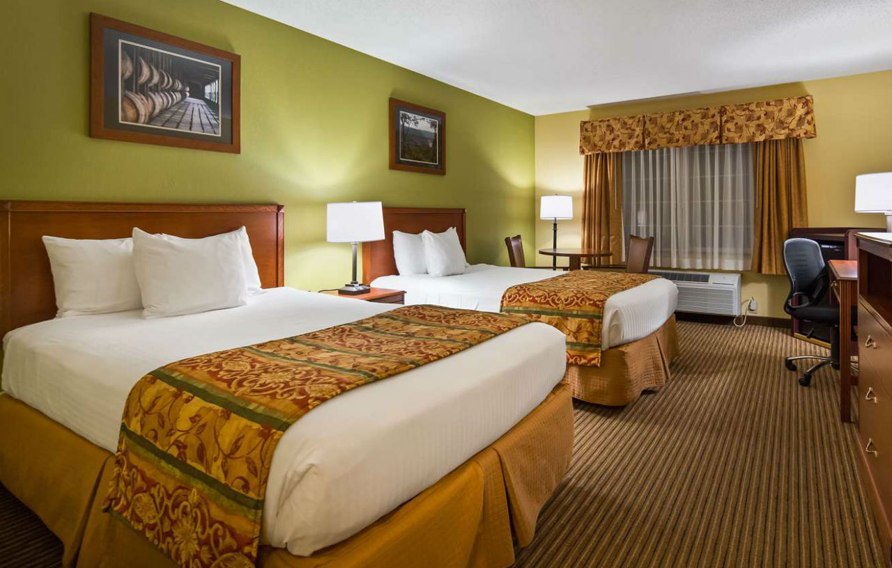 Best Western Lawrenceburg Inn Екстериор снимка